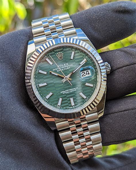 rolex datejust 41 motif green dial jubilee bracelet